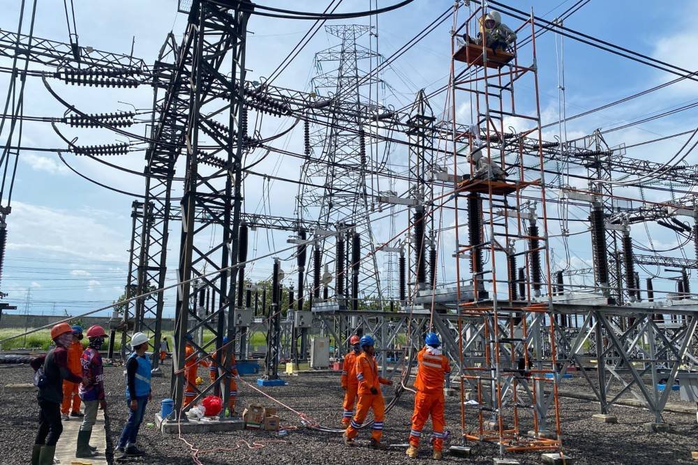 Target Nasional: Seluruh Desa Terpasang Listrik Pada 2030