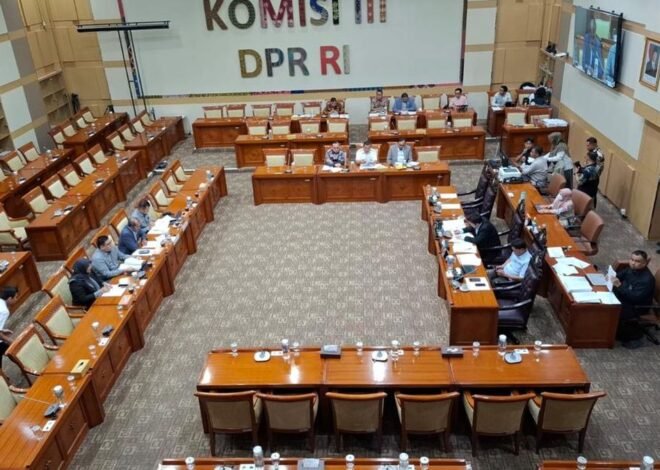 RUU Penyesuaian Pidana 2025: Perubahan Penting Pidana Minimum dan Denda KUHP