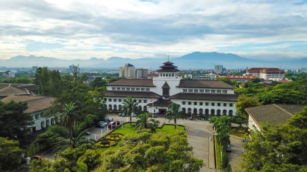 3 Tempat Wisata Alam di Bandung yang Hits dan Wajib Dikunjungi