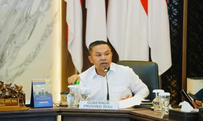 KPK Tangkap Gubernur Riau Abdul Wahid dalam OTT di Riau