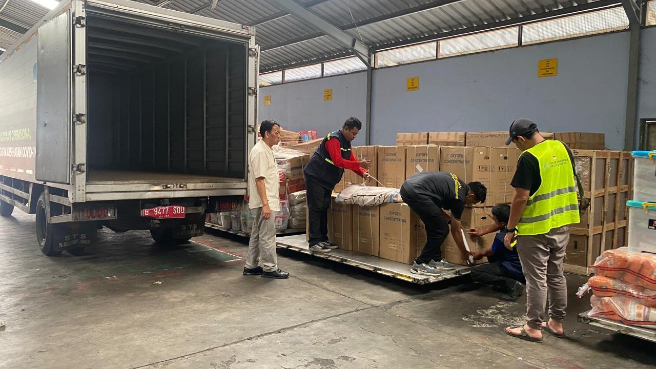 Kemenkes Kirim Bantuan Kesehatan untuk Korban Bencana Banjir dan Longsor di Aceh, Sumut, dan Sumbar