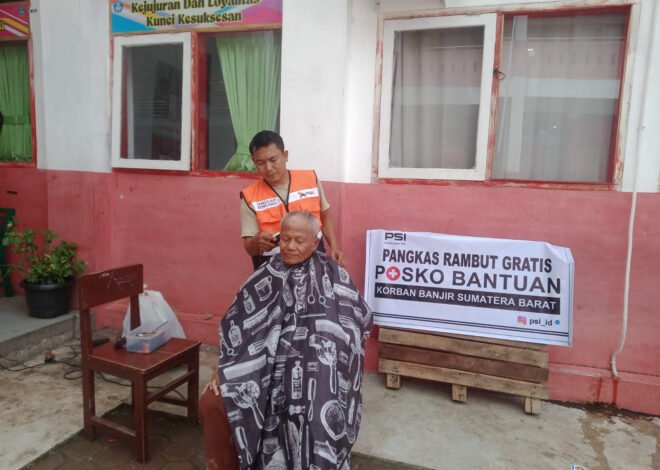 PSI Padang Berikan Pangkas Rambut Gratis untuk Pemulihan Pascabencana