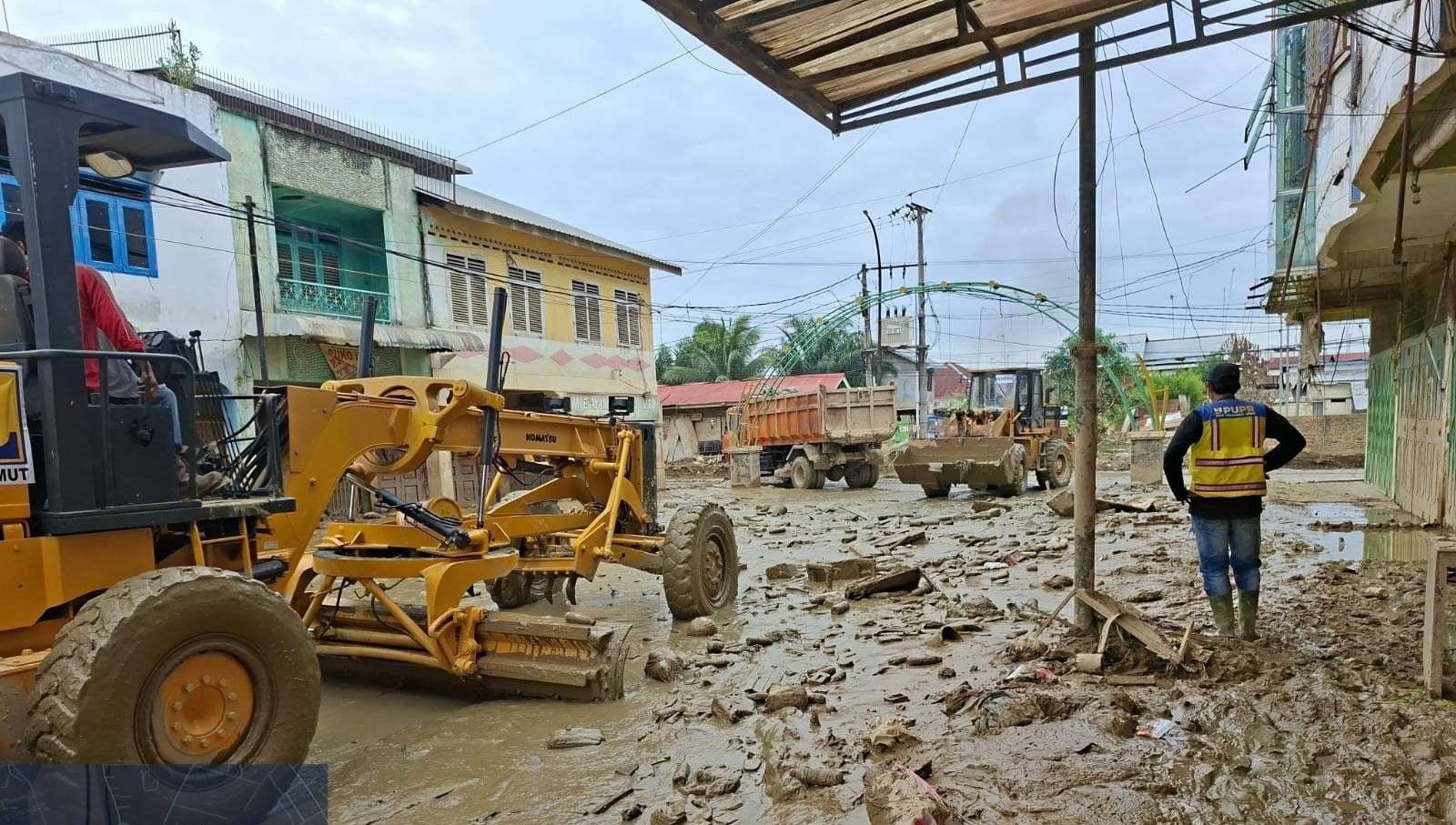 Kementerian PU Pastikan Konektivitas Jalan Nasional Aceh Tamiang Pulih Cepat