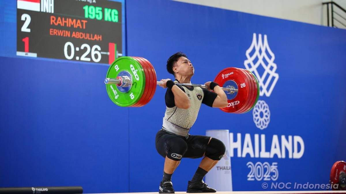 Rahmat Erwin Abdullah Sumbang Emas Angkat Besi SEA Games 2025 Thailand, Dipersembahkan untuk Sang Anak