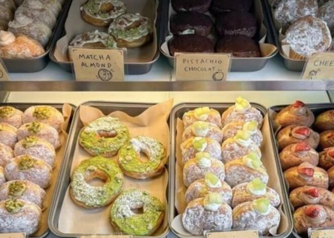 7 Donat Viral di Blok M 2025 yang Wajib Dicoba Para Pencinta Manis
