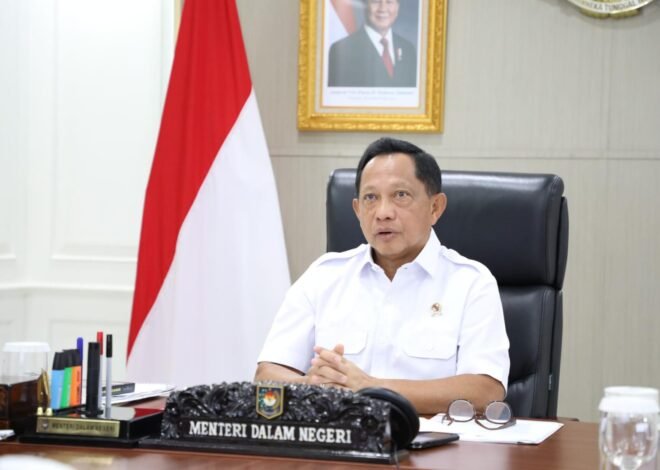 Mendagri Larang Kepala Daerah Keluar Wilayah hingga 15 Januari 2026 Akibat Cuaca Ekstrem