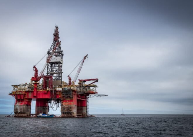 Update Harga Minyak: Brent dan WTI Menguat karena Kekhawatiran Gangguan Pasokan