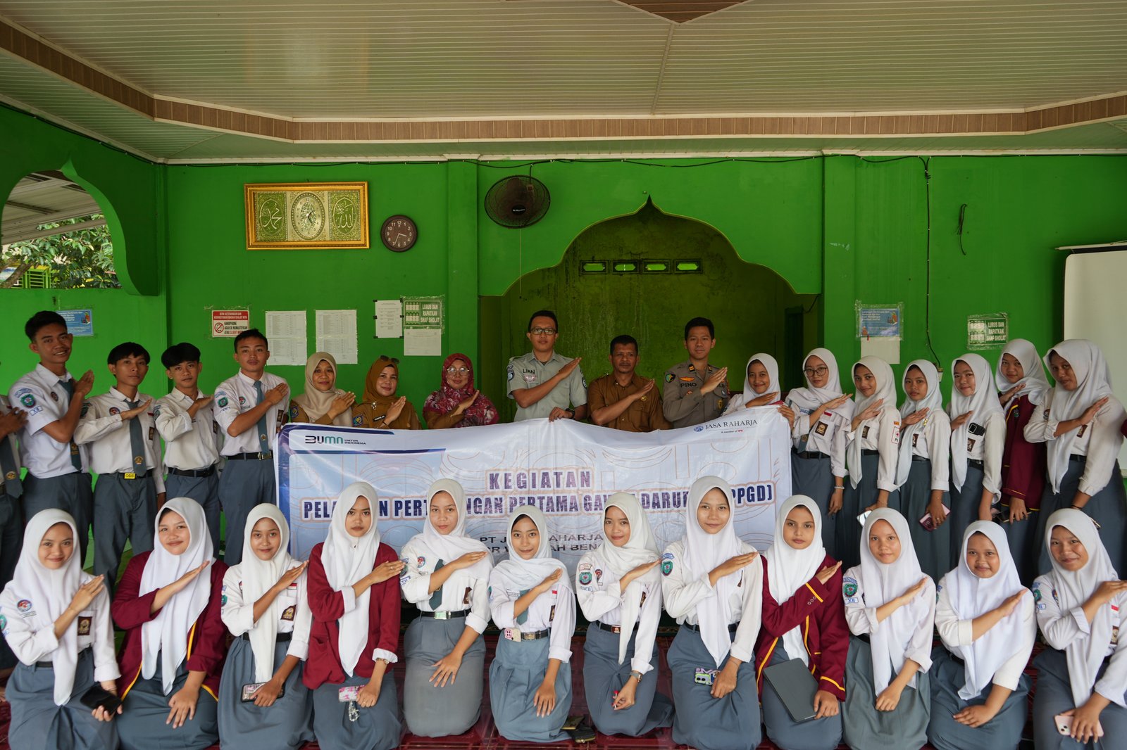 Jasa Raharja Bengkulu Gelar Pelatihan PPGD bagi Siswa SMA Negeri 10 Kota Bengkulu