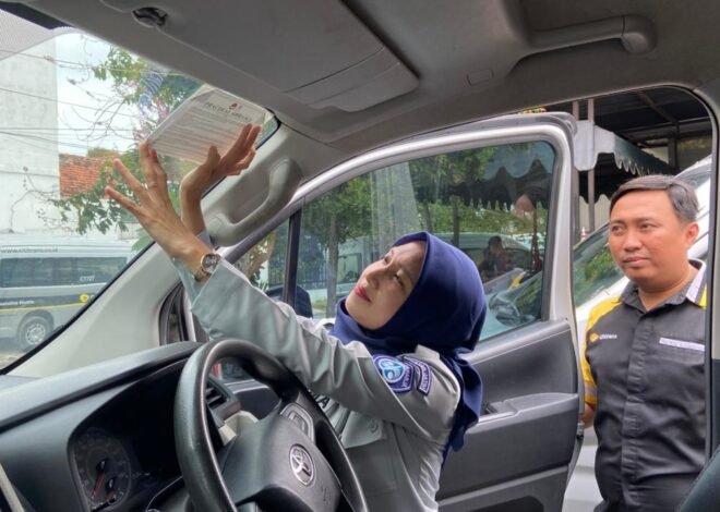 Jasa Raharja Laksanakan Kunjungan CRM dan Pemasangan Stiker Practical Guidance di Cititrans