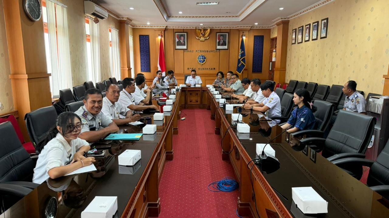 Jasa Raharja Bali Hadiri Forum Komunikasi Lalu Lintas Kota Denpasar Bahas Penyuluhan LLAJ bagi Pelajar
