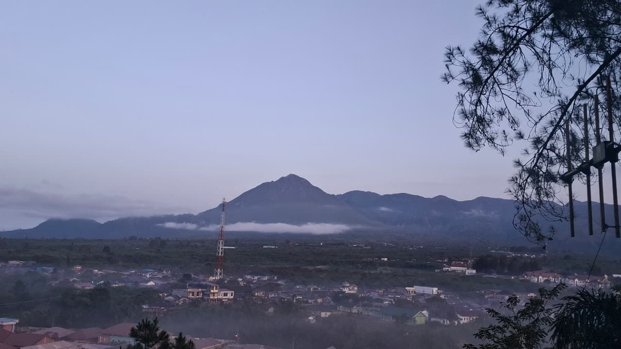 Aktivitas Gempa Meningkat, Gunung Burni Telong Aceh Berstatus Siaga