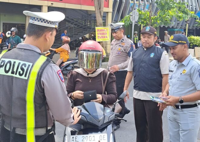 Tumbuhkan Perilaku Tertib Berlalu Lintas dan Administrasi Kendaraan Bermotor, Jasa Raharja Magetan Ikut Operasi Gabungan