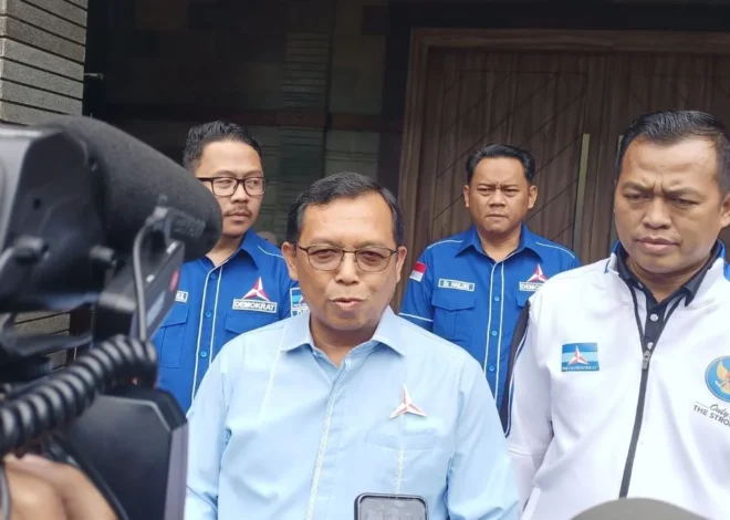Herman Khaeron Dampingi Partai Demokrat Bantu Korban Longsor Pasirlangu