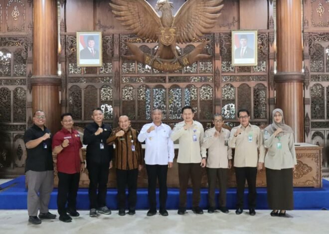 Tim Pembina Samsat Tulungagung Gelar Audiensi Bersama Bupati Tulungagung Membahas Inisiatif Stategis Kesamsatan