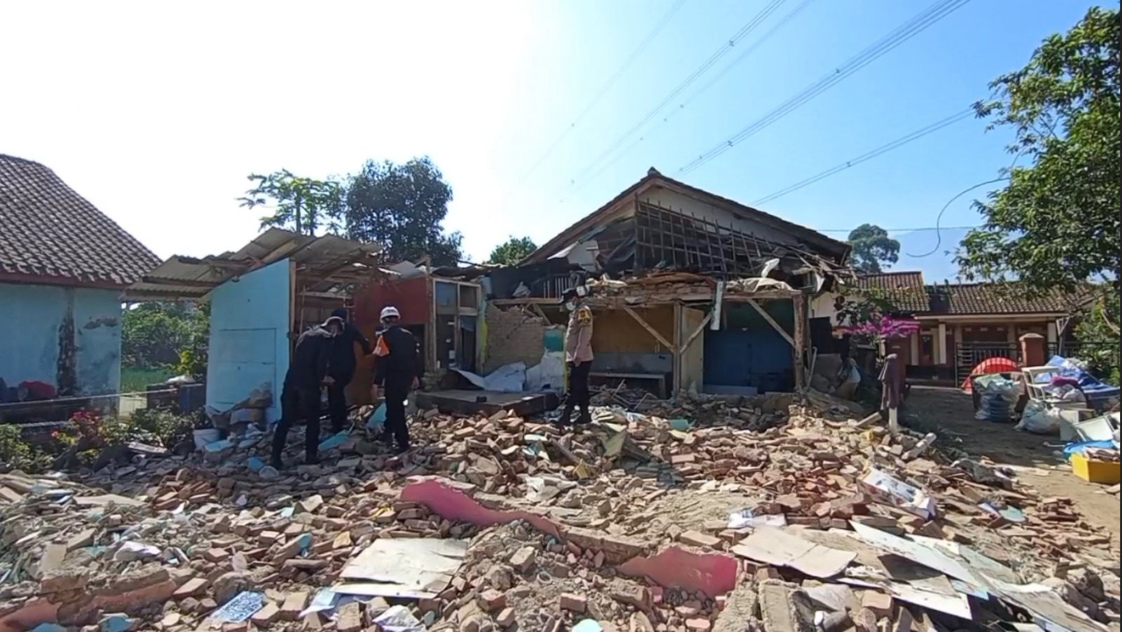Jawa Barat Diguncang 1.242 Gempa Sepanjang 2025, Magnitudo Tertinggi 5,3