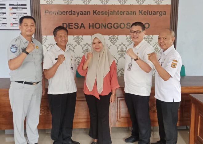 Tim Pembina Samsat Kudus Lakukan Monitoring Samsat Budiman di BUMDes Bumi Berkah Honggosoco