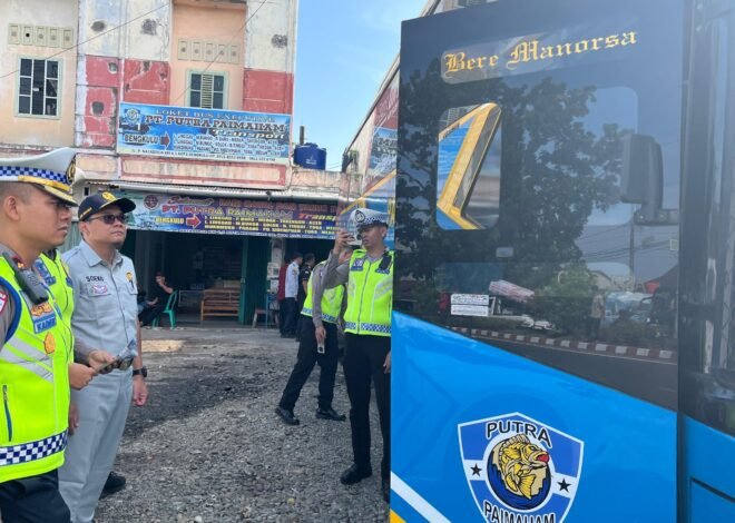 Pengawasan Berlanjut, Jasa Raharja Bengkulu dan Mitra Tinjau Kesiapan Armada di Pool PO Putra Rafflesia dan PO Putra Paimaham