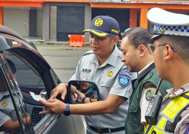 Tingkatkan kepatuhan masyarakat, Samsat Tulungagung gelar Operasi Gabungan 