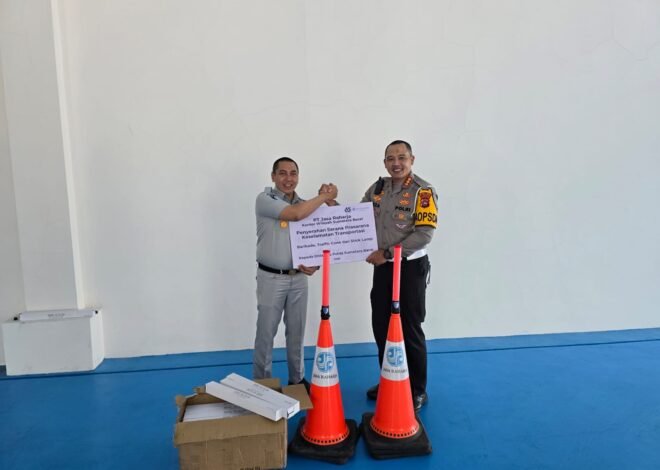 Dari Simbol ke Aksi Nyata, Jasa Raharja Sumbar Serahkan Sarana Keselamatan Transportasi kepada Ditlantas Polda Sumbar