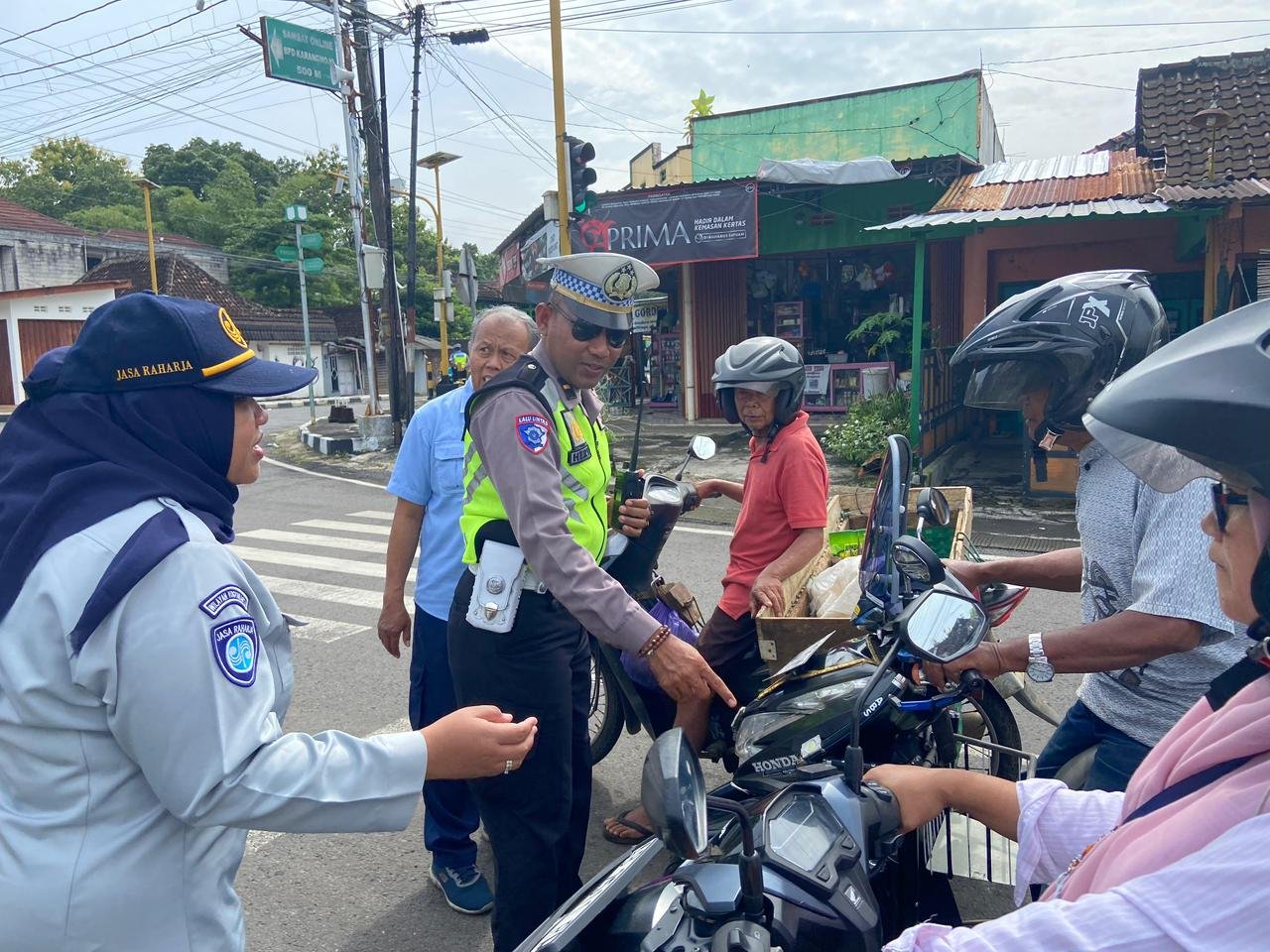 Dorong Kepatuhan Masyarakat, Operasi Pajak Kendaraan Gunungkidul Sasar Penunggak PKB dan SWDKLLJ 