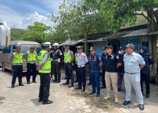 Pastikan Keselamatan Wisatawan, Lintas Instansi Periksa 14 Armada Bus di Drini dan Kukup