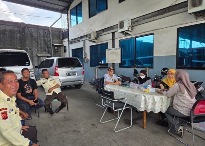 Upaya Preventif Kecelakaan, Jasa Raharja Karawang Selenggarakan Pemeriksaan Kesehatan Bagi Pengemudi Di PO Warga Baru