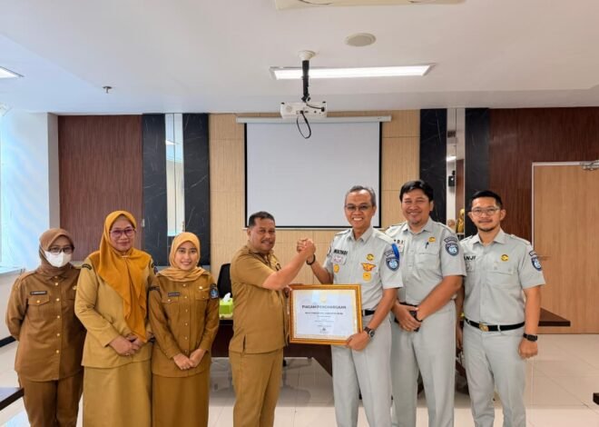 Jasa Raharja Apresiasi Pelayanan Cepat RSUD Tenriawaru melalui Quantum Claim Speed Award