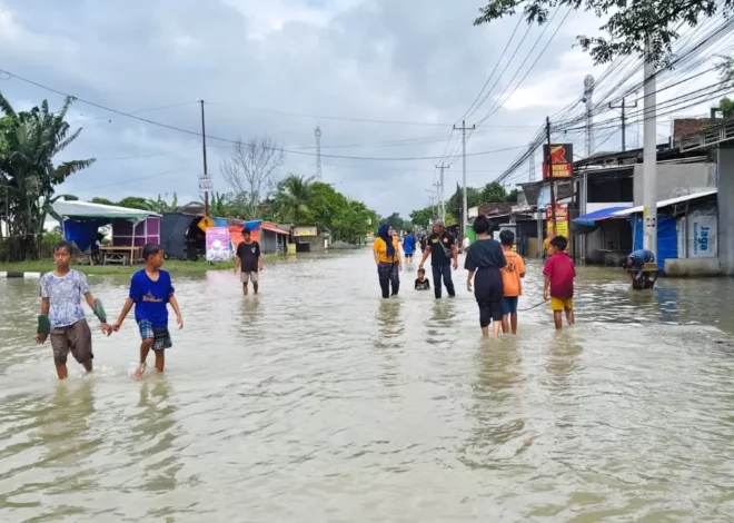 BPBD Grobogan Evakuasi Ribuan Warga Terdampak Banjir Akibat Tanggul Jebol