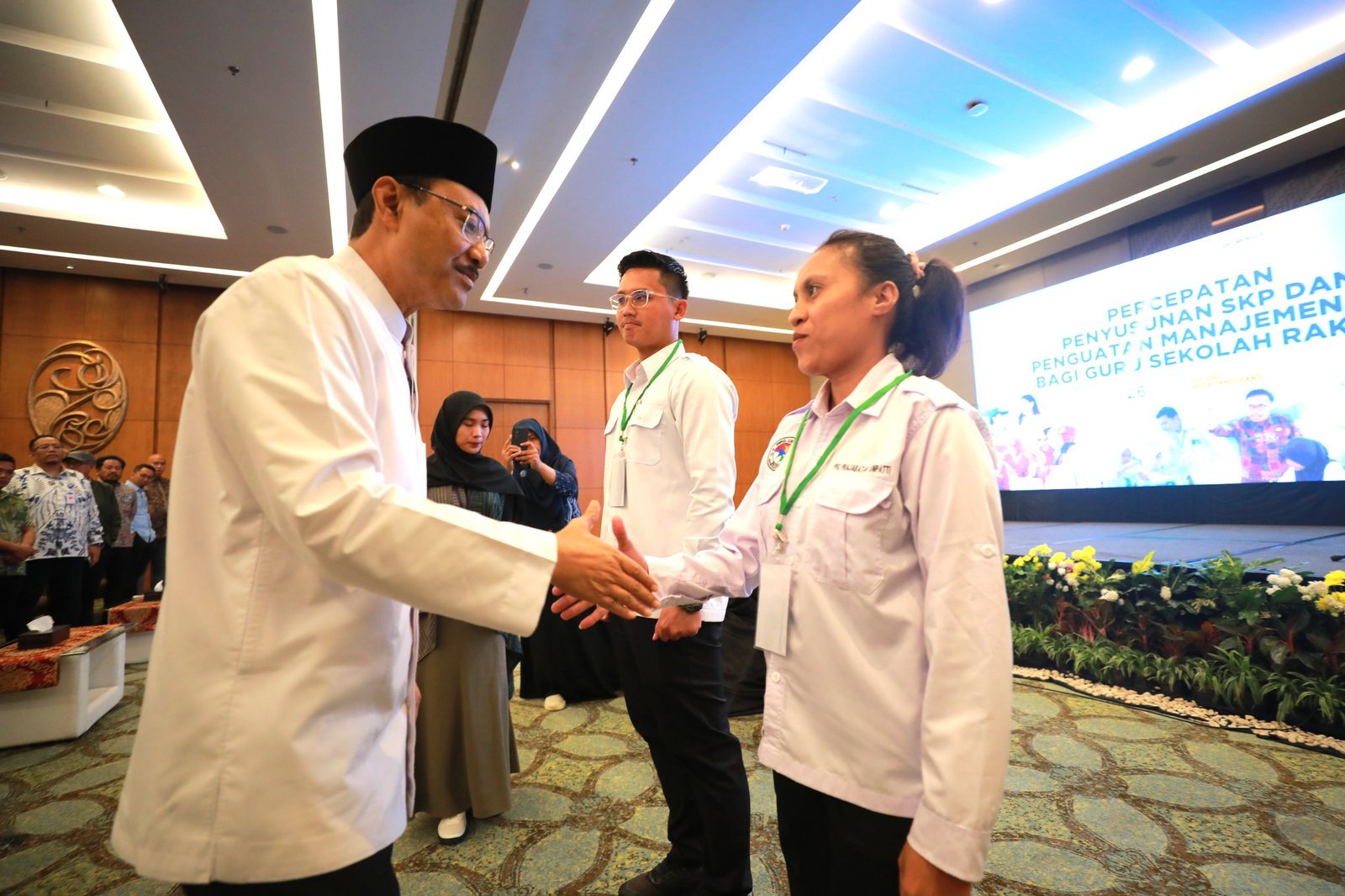 Kemensos Tingkatkan Kinerja Guru Sekolah Rakyat dengan Pelatihan SKP