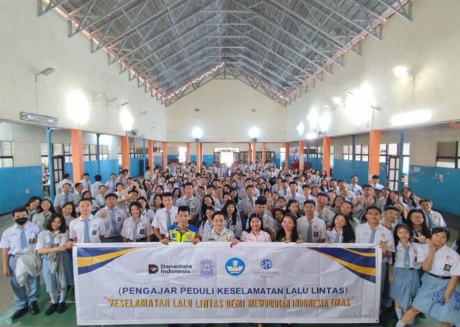 Jasa Raharja Sintang Gelar Program Pengajar Peduli Keselamatan Lalu Lintas di SMA Karya Sekadau