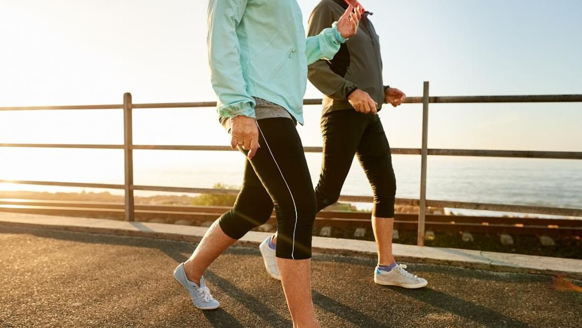 Viral Jalan Kaki 6-6-6, Benarkah Efektif Turunkan Berat Badan?