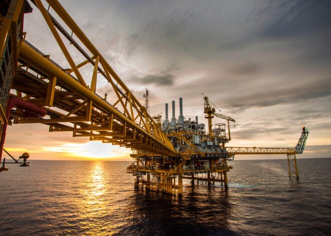 Harga Minyak Dunia Stabil di Tengah Negosiasi Nuklir Iran dan Tarif AS