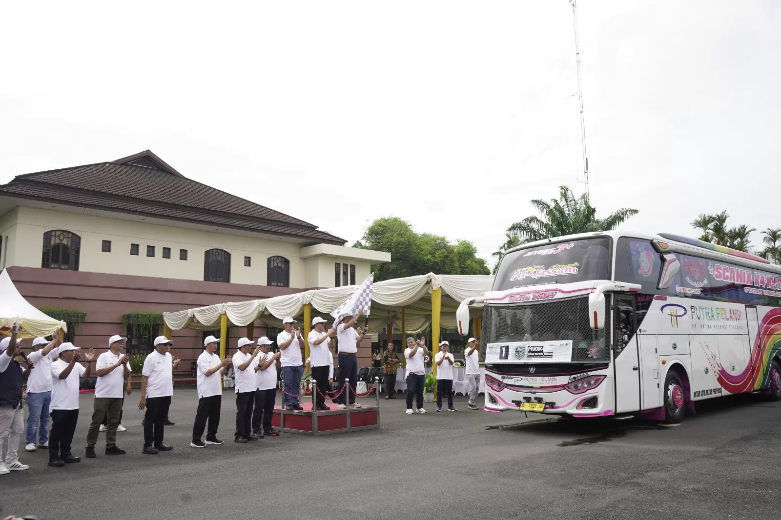 PTPN IV PalmCo Siapkan 25 Bus dan 12 Rute untuk Mudik Gratis Idul Fitri 1447 H