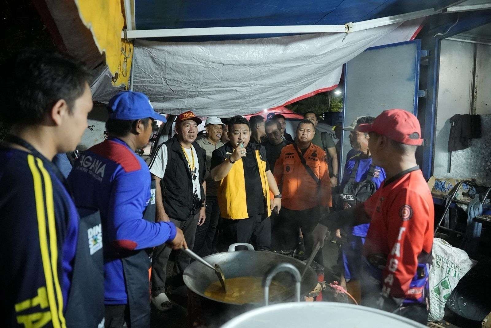 Banjir Subang: Pemerintah Pastikan Dapur Umum dan Bantuan Logistik Siap untuk Pengungsi