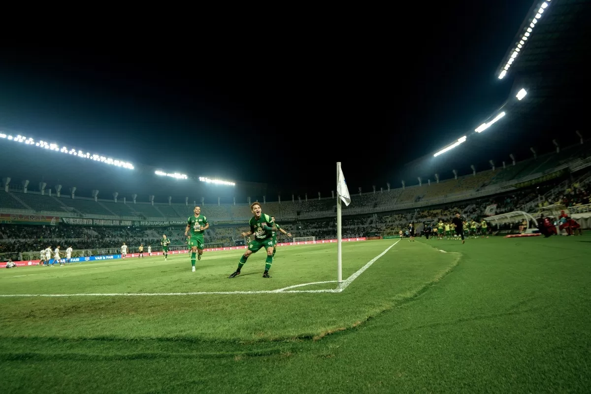 Persebaya Tundukkan PSM 1-0 di Gelora Bung Tomo