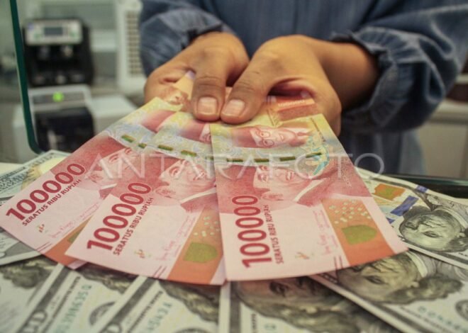 Rupiah Melemah ke Rp16.848 per Dolar AS pada Rabu Pagi