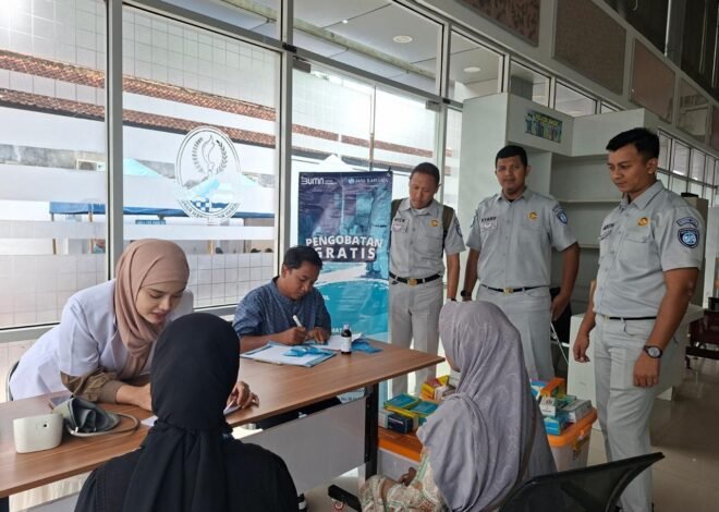 Dukung Layanan Pascalebaran, Jasa Raharja Indramayu Gelar Pengobatan Gratis di Samsat Haurgeulis