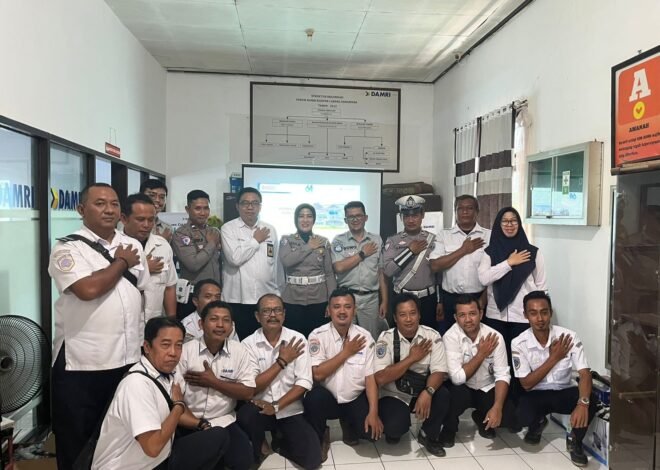 Jasa Raharja Gelar Sosialisasi Safety Riding dan Peran Fungsi Jasa Raharja di Kantor DAMRI Samarinda