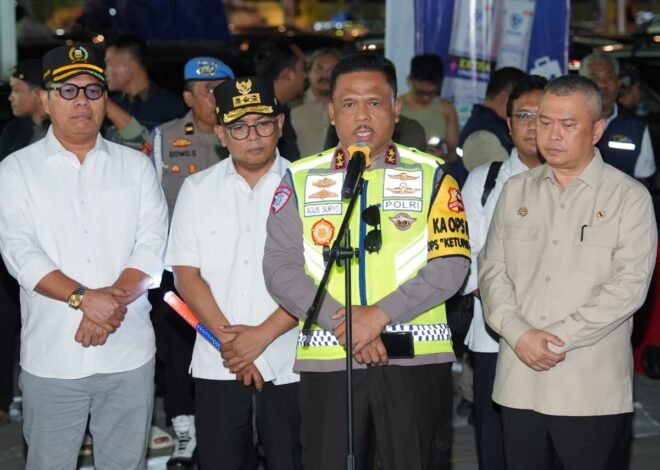 Pantau Pelabuhan Merak dan Ciwandan, Kakorlantas Pastikan Arus Mudik Jalur Penyeberangan Terkendali