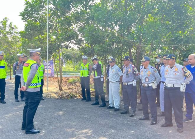 Jasa Raharja Purwakarta Kolaborasi dengan Korlantas Polri dan Polres Purwakarta Gelar Pemeriksaan Kesehatan Pengemudi dalam Ramp Check Arus Mudik 2026