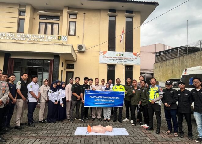 Penanggung Jawab Samsat Garut Hadiri Pelatihan Pertolongan Pertama Gawat Darurat (PPGD) bagi Relawan Ambulans di Polres Garut