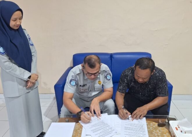 Jasa Raharja Cabang Pekalongan Serahkan Hibah Posyanter Idul Fitri 1447 H kepada Polres Tegal dan Polres Brebes