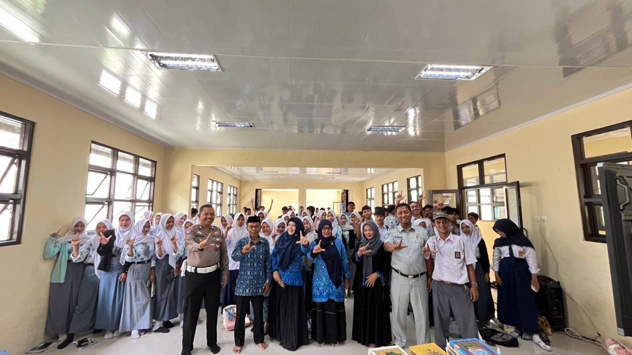 Jasa Raharja Cabang Purwakarta dan Polres Purwakarta Gelar PPKL di SMK Informatika Pasundan: Keselamatan Jalan Adalah Tanggung Jawab Bersama