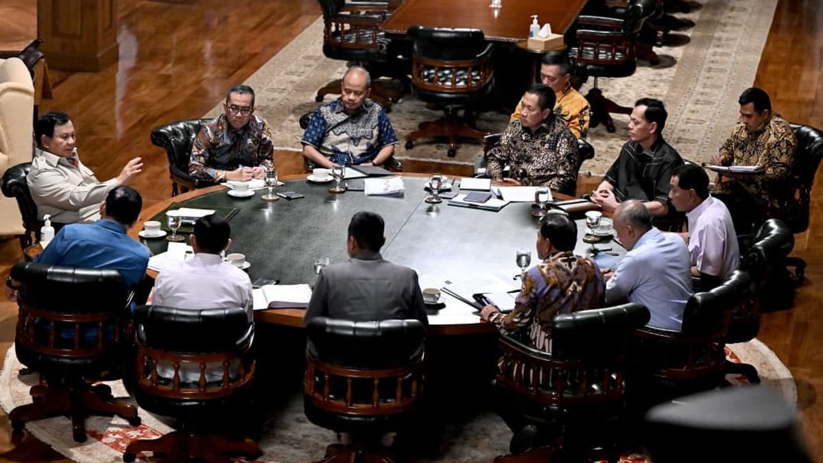Rapat Maraton di Hambalang, Prabowo Bahas Kampus Baru, Konflik Timur Tengah, dan Mudik