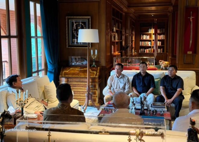 Prabowo Undang Mantan Pengawal dan Ajudan, Perhatikan Pendidikan Anak Prajurit