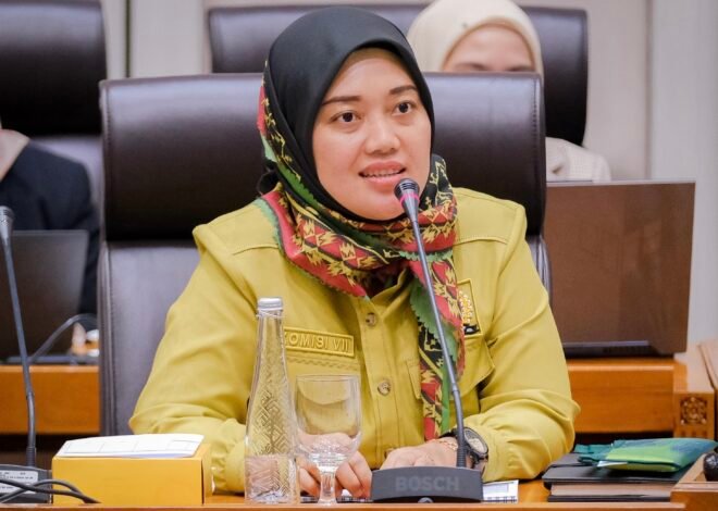 DPR Minta Kemenekraf Hadir untuk Lindungi Industri Kreatif di Daerah