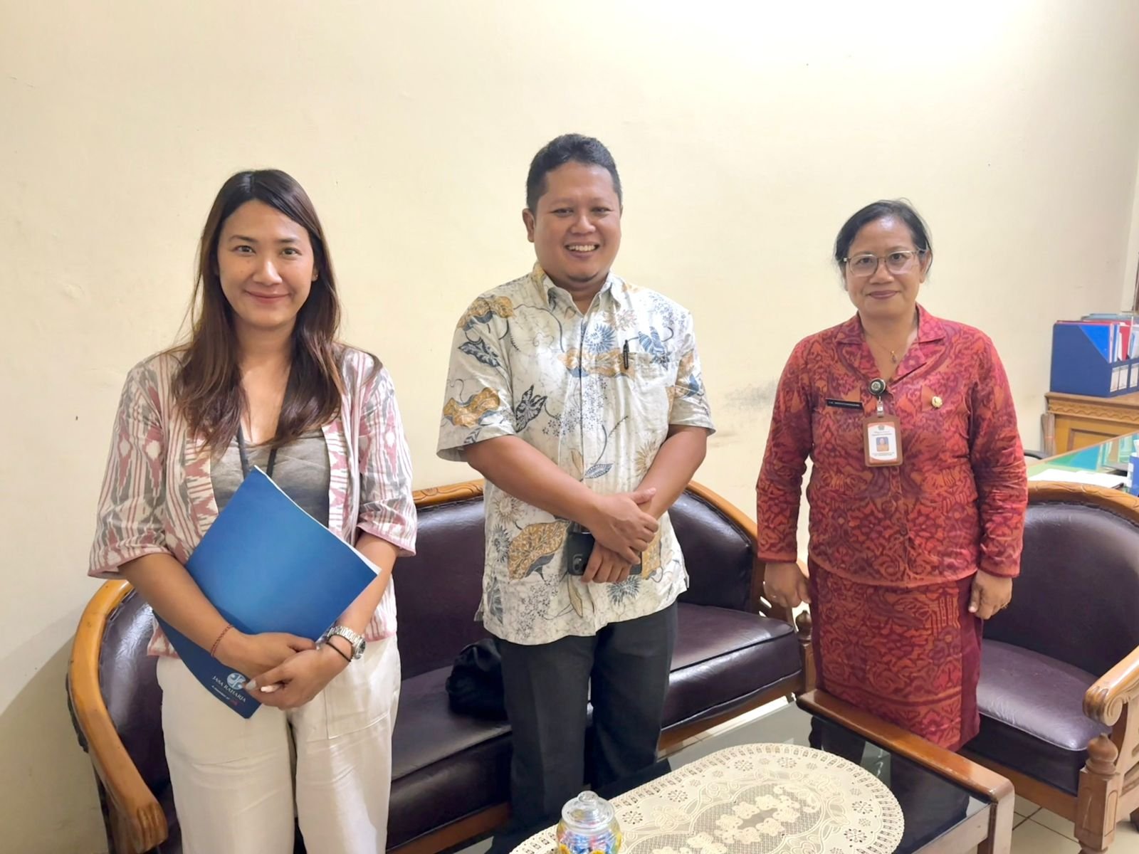 Jasa Raharja Bali Bahas Program TJSL Pilar Lingkungan Bersama DLHK Kota Denpasar