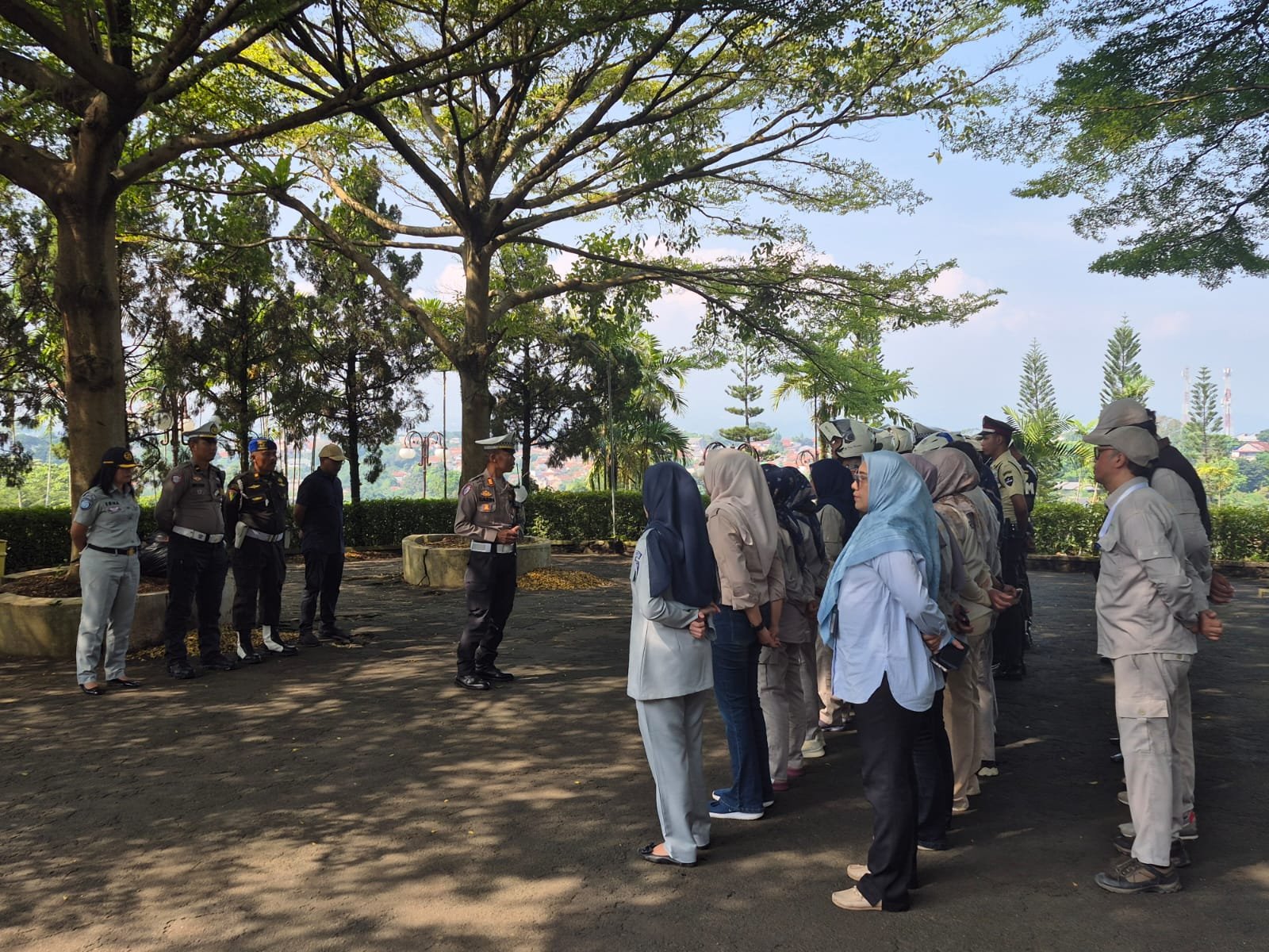 Kolaborasi Tim Pembina Samsat Kota Bogor dalam Operasi Gabungan Demi Tingkatkan Ketertiban Berlalu Lintas