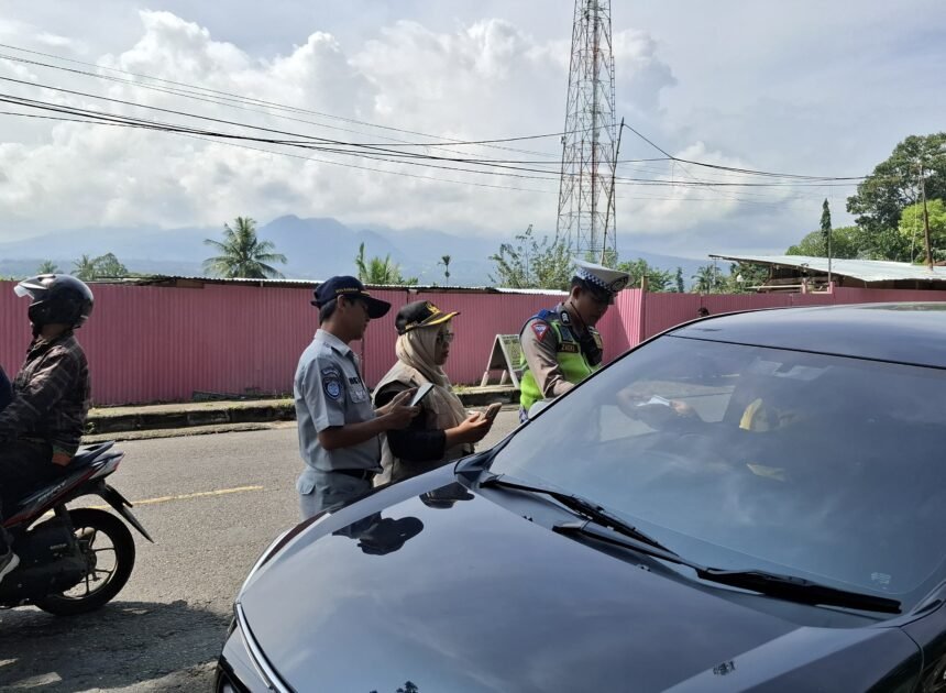 Jasa Raharja Sumbar Dukung Razia Gabungan Samsat Payakumbuh Tingkatkan Kepatuhan Pajak dan Keselamatan Berlalu Lintas