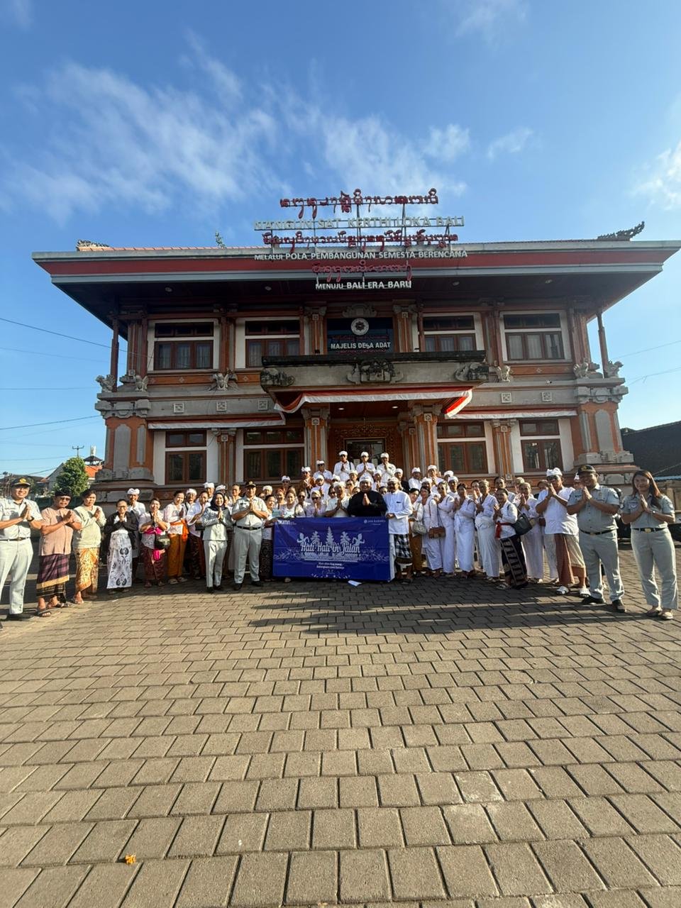 Jasa Raharja Wilayah Bali Bersama MDA Bali Fasilitasi Tangkil Gratis ke Pura Besakih, Wujud Nyata Pelayanan dan Kepedulian kepada Masyarakat